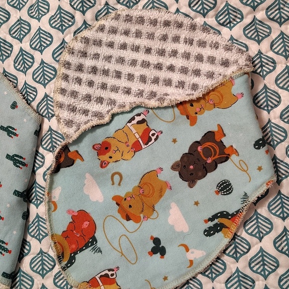 Set Of 4 Burp Clothes Western Cowboy Mouse And Cactus - Picture 5 of 5